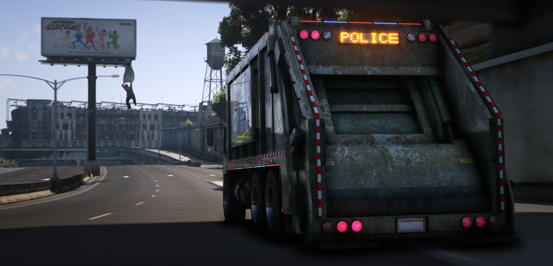 Screenshot of LEO TrashMaster | Lore Friendly | FiveM Ready