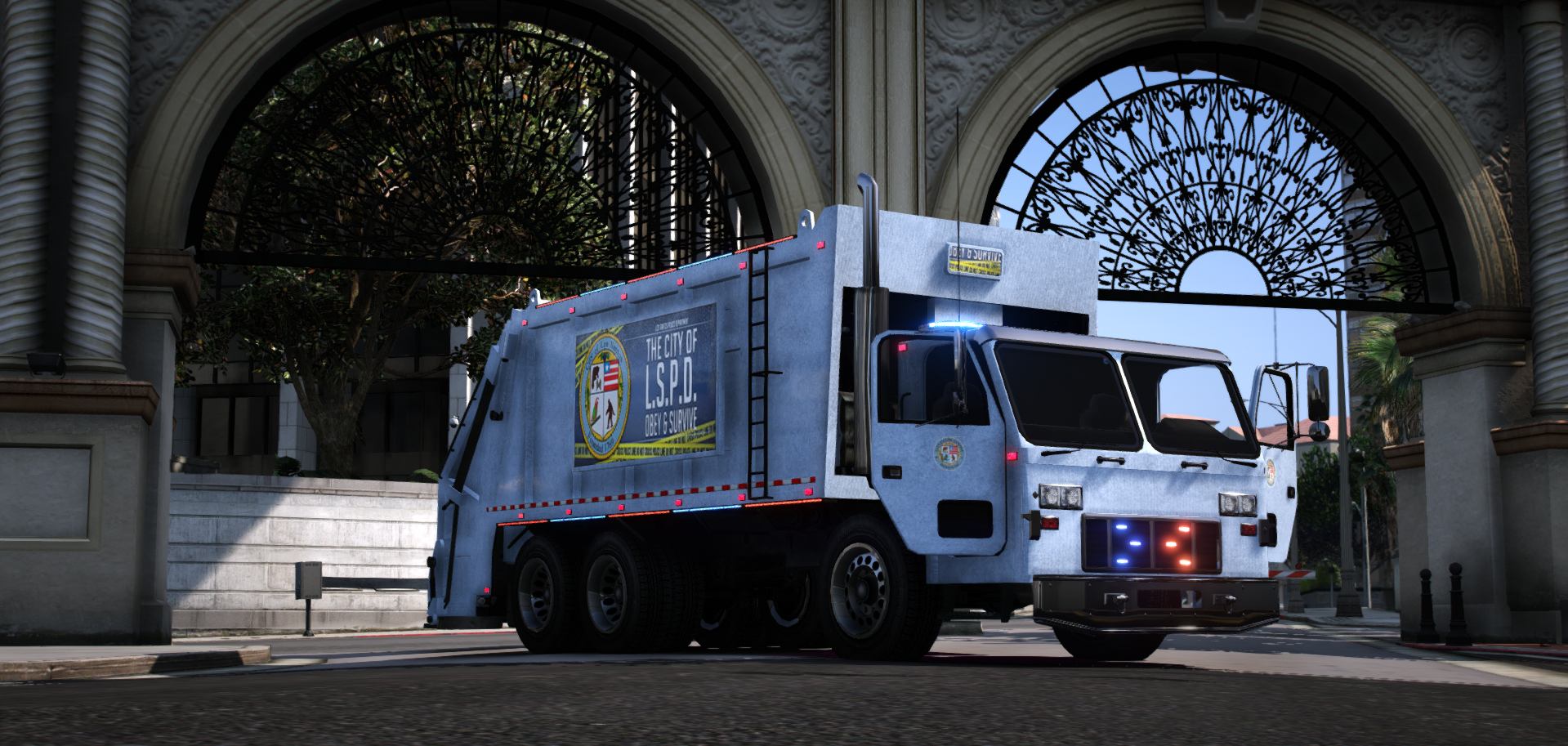 Screenshot of LEO TrashMaster | Lore Friendly | FiveM Ready