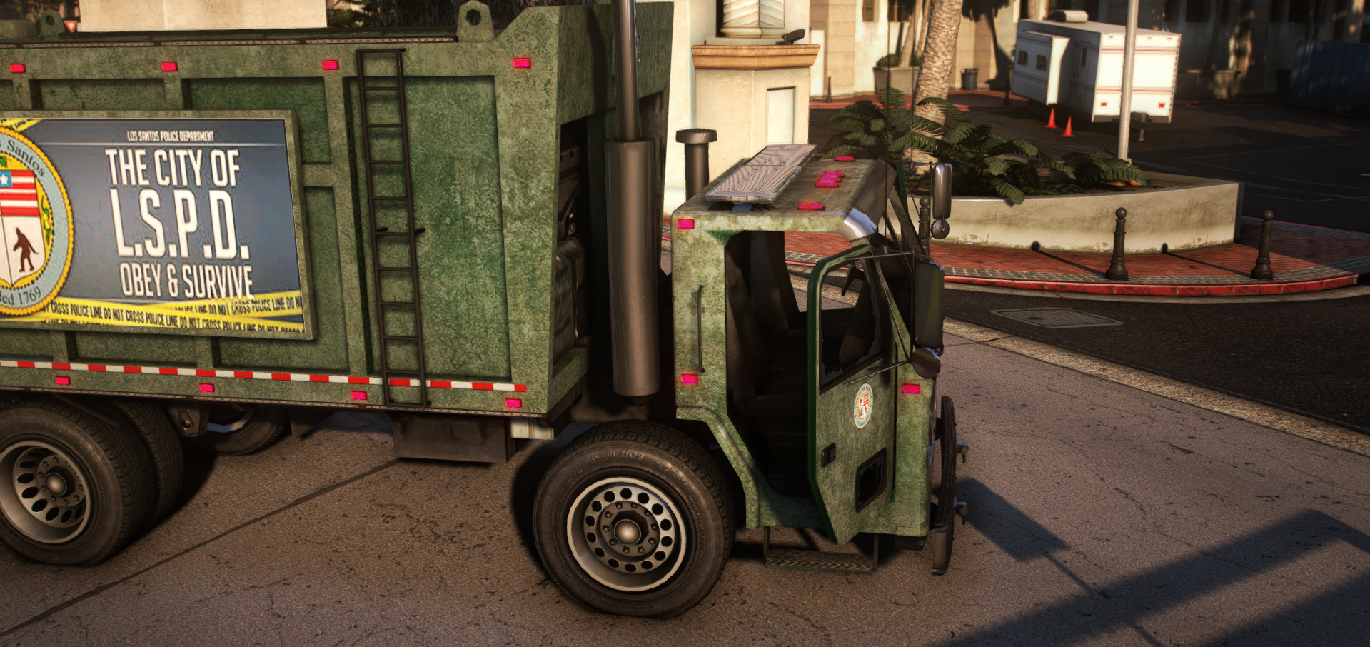 Screenshot of LEO TrashMaster | Lore Friendly | FiveM Ready