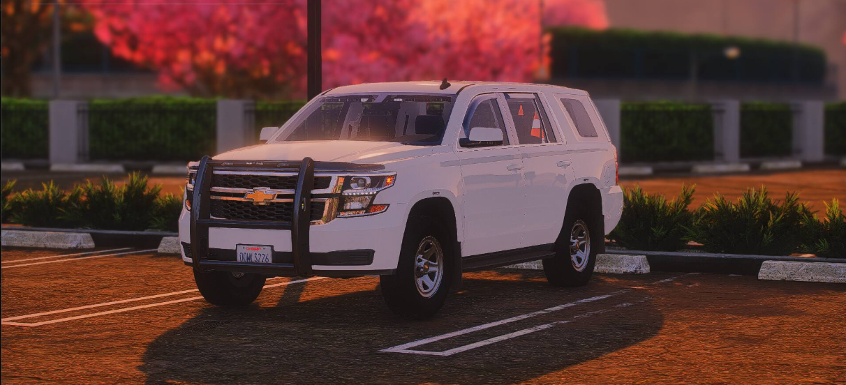 Screenshot of 2019 Chevrolet Tahoe Road-Assistance Utility - Realistic Lighting 